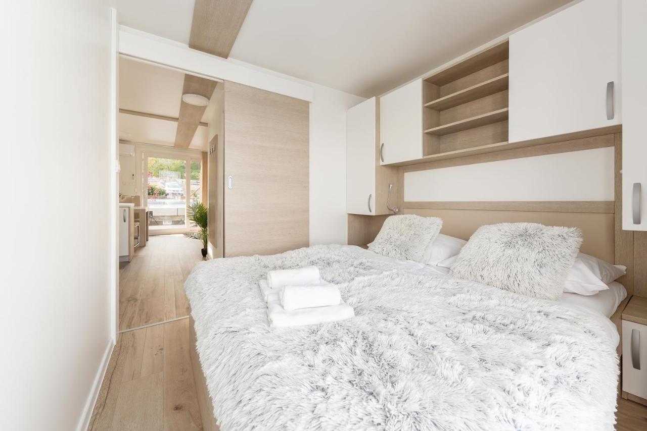 Floating Sea House Gong Appartement Portorož Buitenkant foto